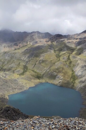 Hiking Pico Austria- day hike from La Paz