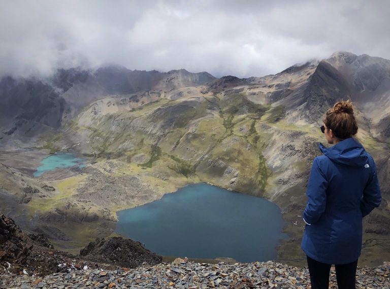 Hiking Pico Austria- day hike from La Paz