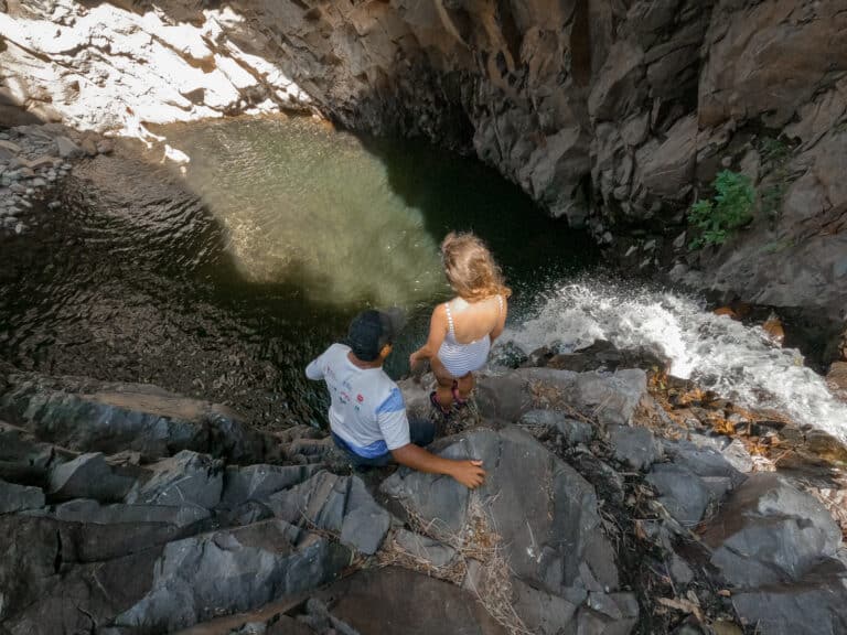 Beck prepares to rock jump into Cascada La Cueva – an unknown waterfall in El Salvador