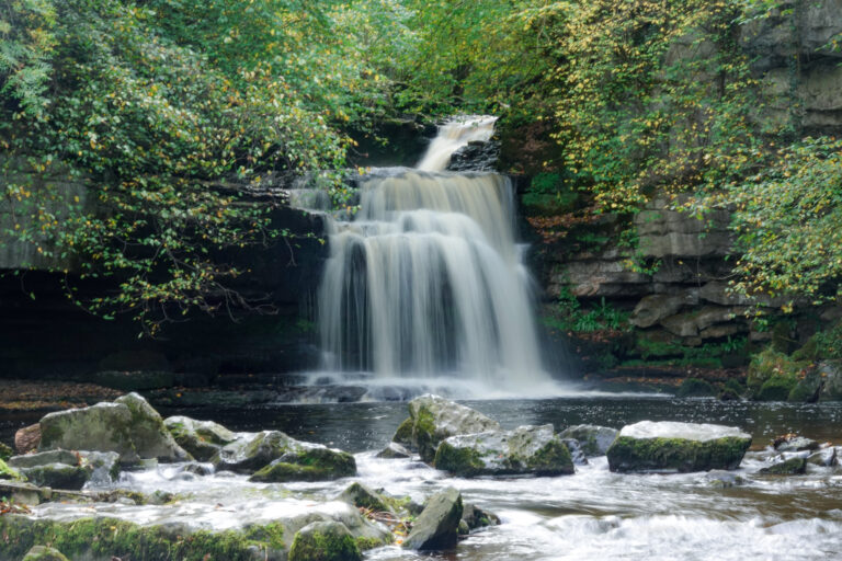 West Burton Falls (Cauldron Falls), Yorkshire Dales National Park