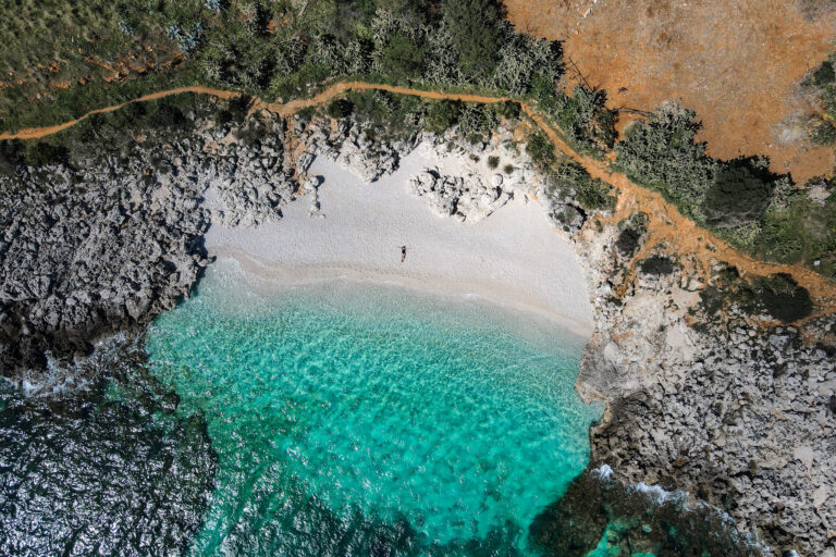 Beck at Cala dell'Uzzo, near Cala Tonnarella dell'Uzzo and Grotta dell'Uzzo