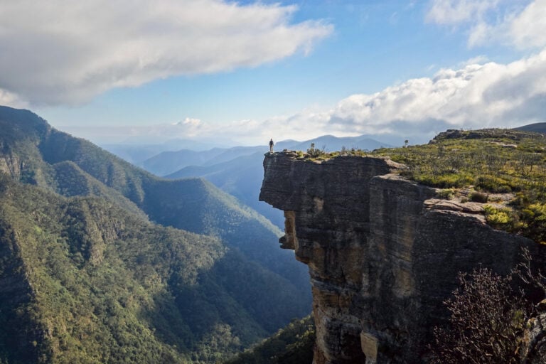 Dan along the Kanangra Plateau in Kanangra-Boyd National Park